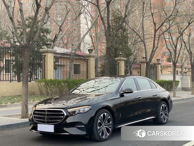 Mercedes-Benz E-Class 2024 Черный из Китая, фото 3