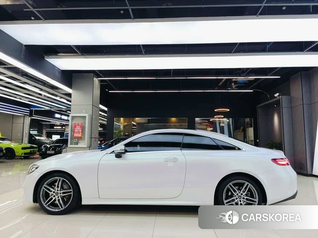 Mercedes-Benz E-Class 2020 Белый из Китая, фото 3