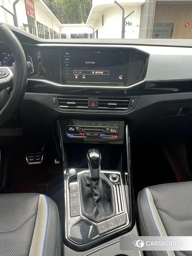 Volkswagen Tayron 2021 Черный из Китая, фото 3