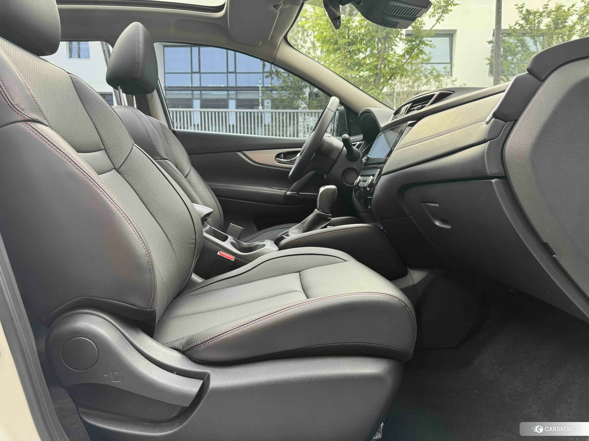 Nissan Qashqai 2021 Белый из Китая, фото 3