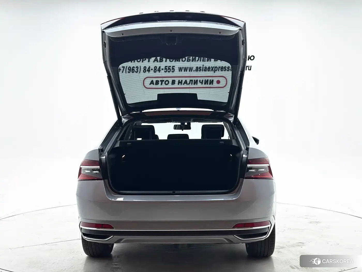 Skoda Superb 2024 Silver/gray из Китая, фото 3