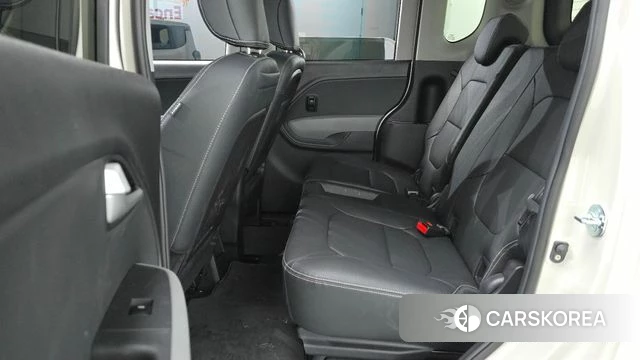 Kia The New Kia Ray EV 2026 Жемчужный цвет из Кореи, фото 3