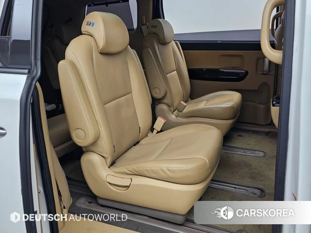 Kia The New Carnival 2018 Белый из Кореи, фото 3