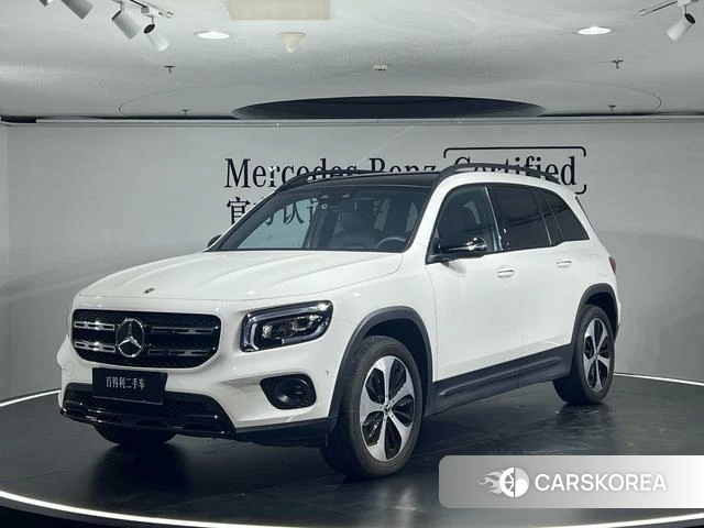 Mercedes-Benz GLB 2023 Белый из Китая, фото 3