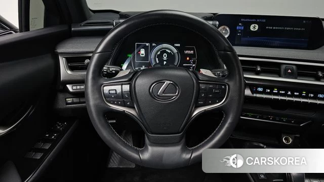Lexus UX300e 2022 Белый из Кореи, фото 3