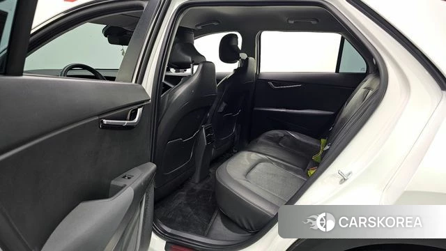 Kia Di All New Niro EV 2022 Белый из Кореи, фото 3