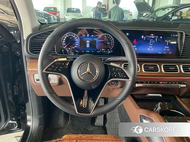 Mercedes-Benz GLE 2024 Черный из Китая, фото 3