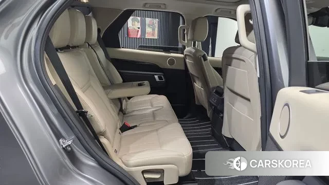 Land Rover Discovery 5 2018 Серый из Кореи, фото 3