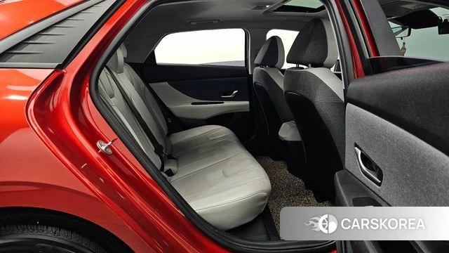 Hyundai Avante (CN7) 2021 Красный из Кореи, фото 3