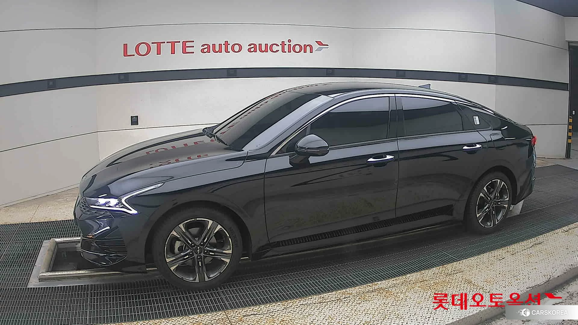 Kia K5 2023 Черный из Кореи, фото 3