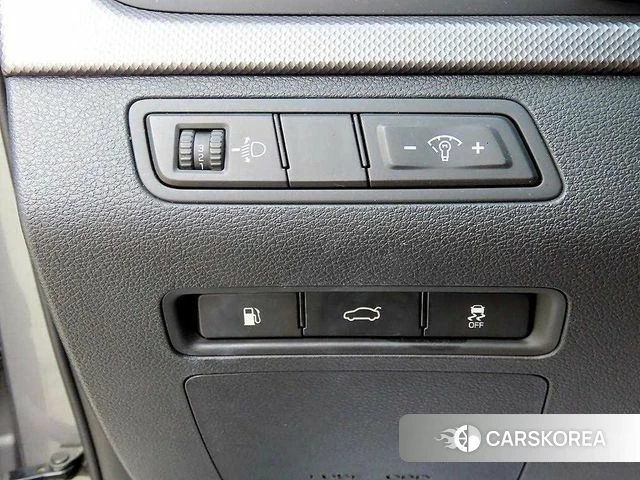 Hyundai Sonata New Rise 2018 Серебристо-серый из Кореи, фото 3