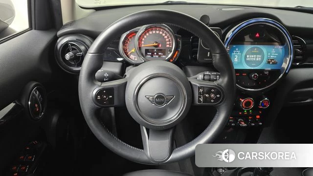 Mini Cooper 2021 Серебристо-серый из Кореи, фото 3