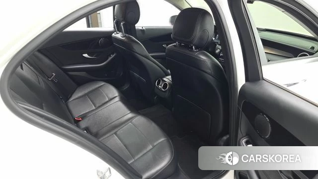Mercedes-Benz C-Class W205 2019 Белый из Кореи, фото 3