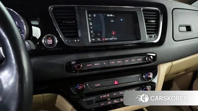 Kia The New Carnival 2019 Черный из Кореи, фото 3