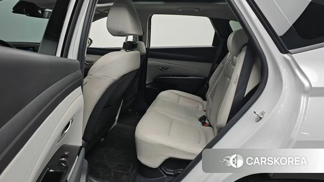 Hyundai The New Tucson Hybrid (NX4) 2024 Белый из Кореи, фото 3