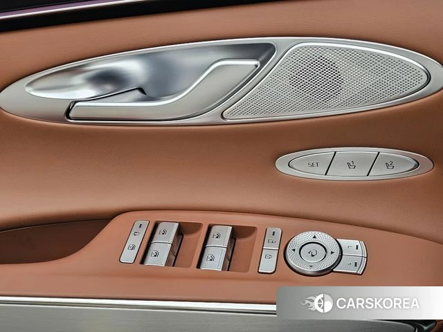 Genesis GV70 2025 Белый из Кореи, фото 3