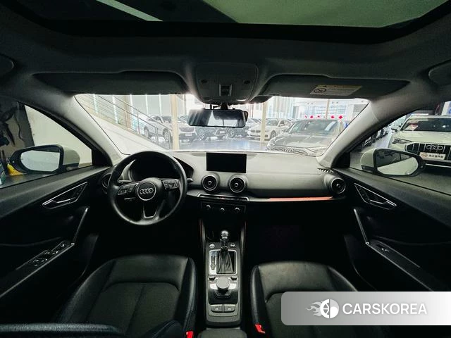 Audi Q2L 2021 Белый из Китая, фото 3