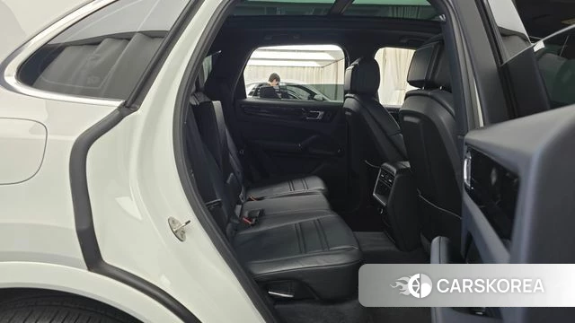 Porsche Cayenne (PO536) id 4966794 из Кореи 3