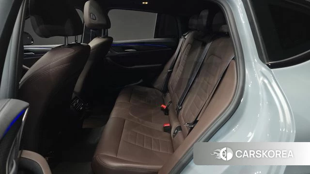 BMW X4 (G02) 2022 Серебристо-серый из Кореи, фото 3
