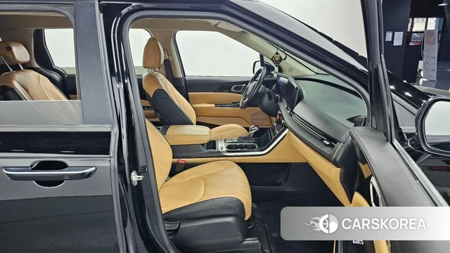 Kia Carnival 4th generation 2023 Черный из Кореи, фото 3