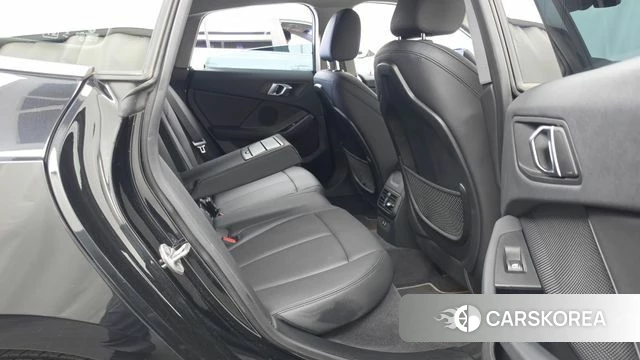 BMW 2 Series Gran Coupe (F44) 2023 Черный из Кореи, фото 3