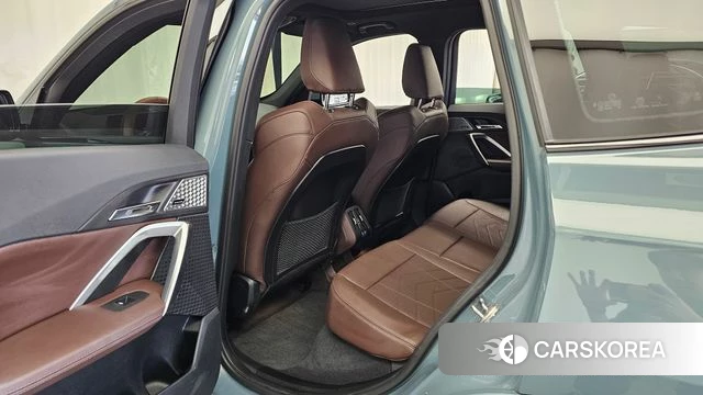 BMW iX1 (U11) 2024 Синий нефрит из Кореи, фото 3