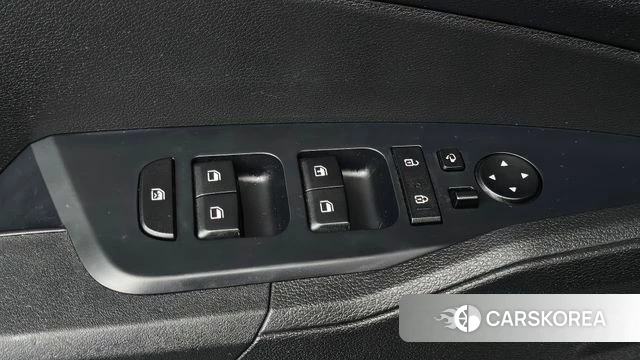 Kia Sportage 5th Generation 2022 Белый из Кореи, фото 3