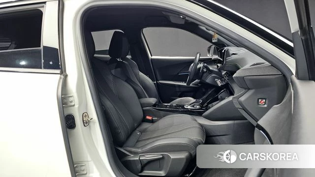 Peugeot 2008 Second generation 2021 Белый из Кореи, фото 3