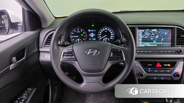 Hyundai Avante AD 2018 Белый из Кореи, фото 3