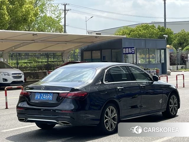 Mercedes-Benz E-Class 2021 Черный из Китая, фото 3