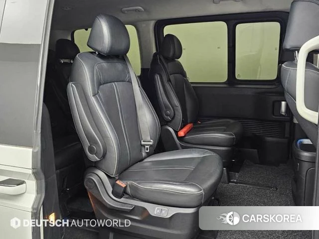 Hyundai Staria 2021 Белый из Кореи, фото 3