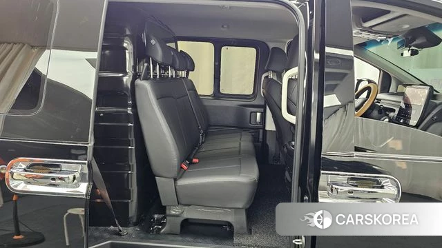 Hyundai Staria 2024 Черный из Кореи, фото 3