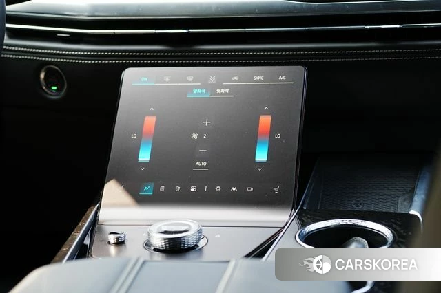 Cadillac Escalade 5th Generation 2025 Черный из Кореи, фото 3