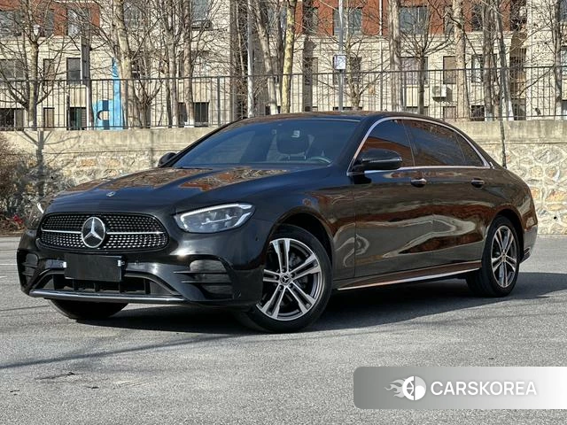 Mercedes-Benz E-Class 2022 Черный из Китая, фото 3