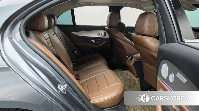 Mercedes-Benz E-Class W213 2019 Серый из Кореи, фото 3