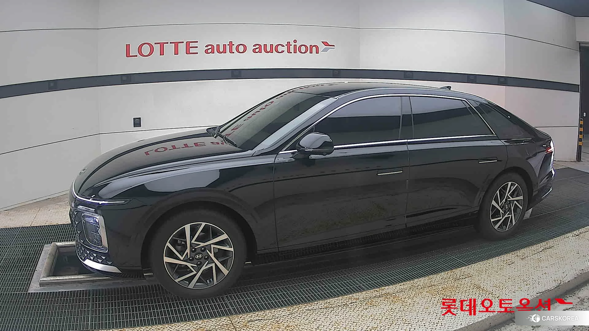 Hyundai Grandeur Hybrid 2023 Abyss Black Pearl из Кореи, фото 3