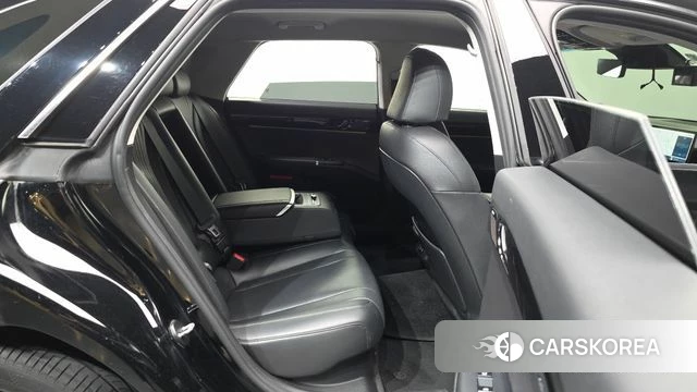 Hyundai Grandeur Hybrid (GN7) 2023 Черный из Кореи, фото 3