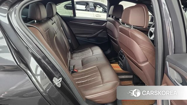 BMW 5 Series (G30) 2020 Серый из Кореи, фото 3