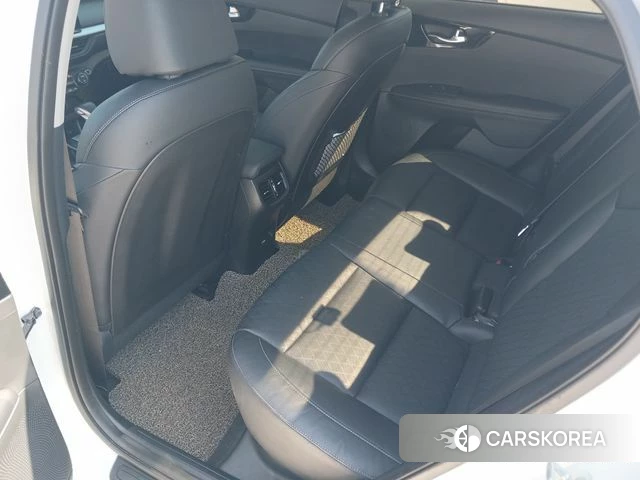 Kia The New K3 2nd generation 2022 Белый из Кореи, фото 3