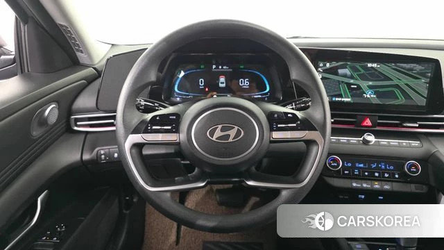 Hyundai The New Avante (CN7) 2025 Серебристо-серый из Кореи, фото 3
