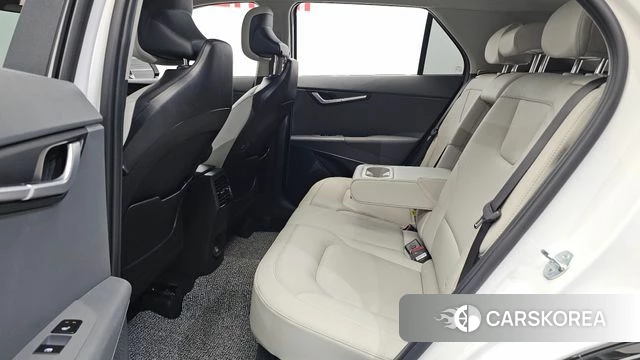 Kia Di Ol Nu Niro 2025 Белый из Кореи, фото 3