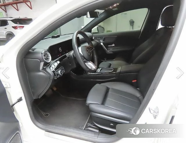 Mercedes-Benz A-Class W177 2024 Белый из Кореи, фото 3