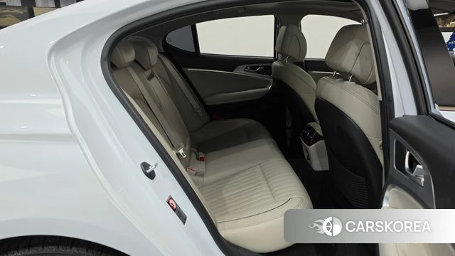 Genesis G70 2018 Белый из Кореи, фото 3