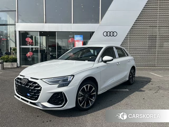 Audi A3 2026 Белый из Китая, фото 3