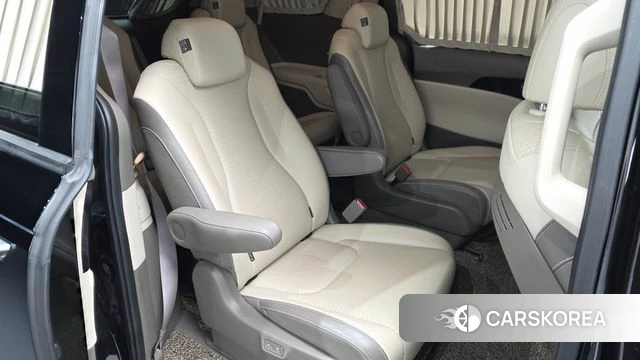 Kia Carnival 4th generation 2023 Черный из Кореи, фото 3