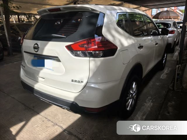 Nissan X-Trail 2021 Белый из Китая, фото 3