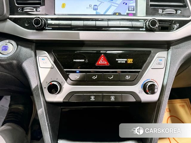 Hyundai Avante AD 2018 Серый из Кореи, фото 3