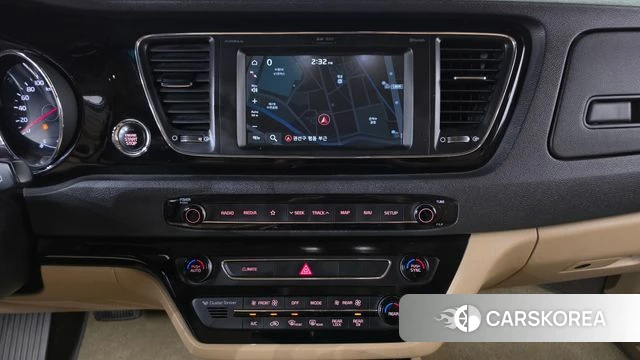 Kia The New Carnival 2018 Белый из Кореи, фото 3