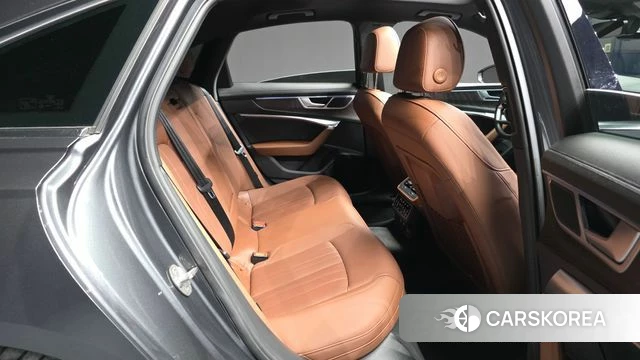 Audi A6 (C8) 2022 Серый из Кореи, фото 3