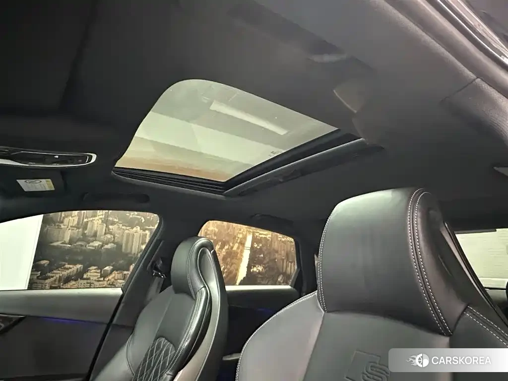 Audi S4 2018 Silver/gray из Китая, фото 3